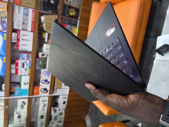 ASUS Zenbook 14 UM3406HA-QD048W image 6