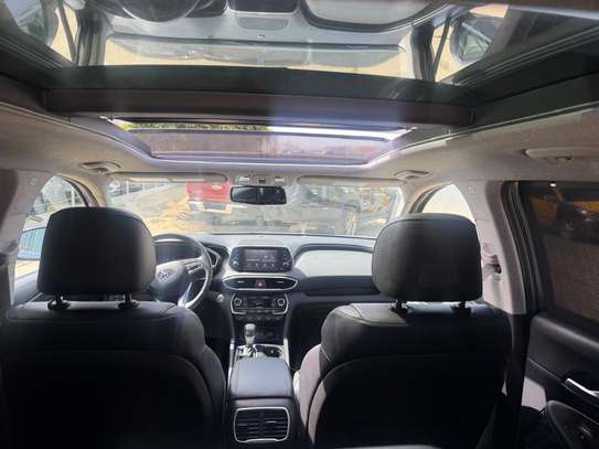HYUNDAI SANTA FE 2019 image 14