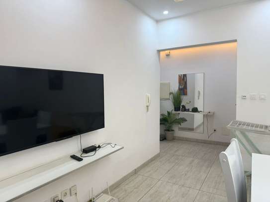 Appartement F2 meublé - Point - E image 9
