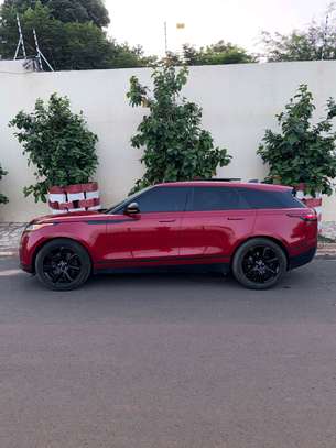 Range Rover Velar 2021 image 6