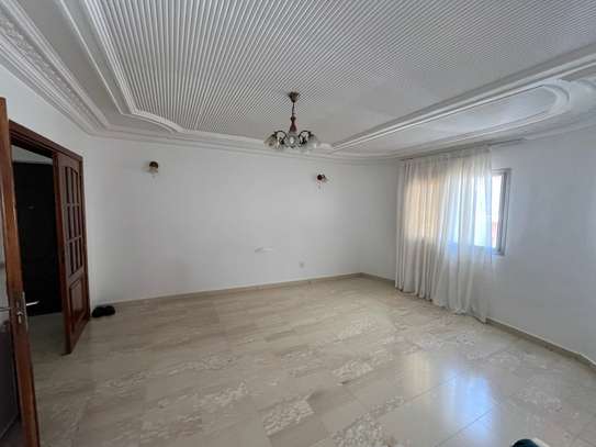 Appartement à vendre à Ouest Foire image 8
