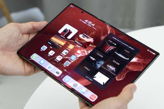 Huawei Mate XT Ultimate Design image 3