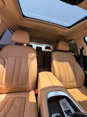BMW Serie 740i Année :  *2020* image 11