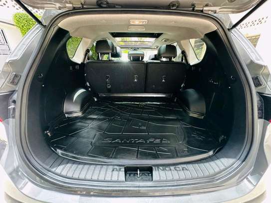 Hyundai santafe 2023 image 10