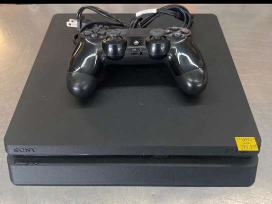 PlayStation 4 slim flaché 10 jeux image 2