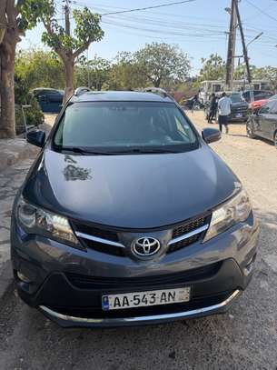 Toyota RAV4 2014 image 3