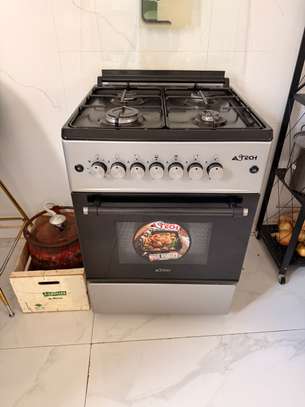 Cuisinière avec four image 2