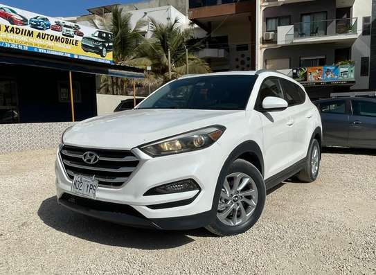 HYUNDAI TUCSON 2016 image 8