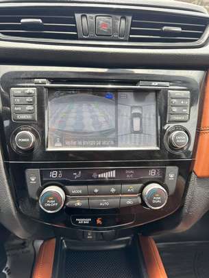 Nissan rogue image 5
