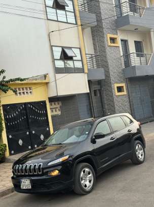 Jeep cherokee 2015 image 2
