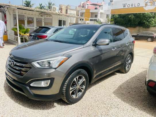 Hyundai Santa Fe 2016 parfait état image 5