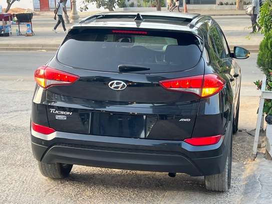 Hyundai Tucsson image 7