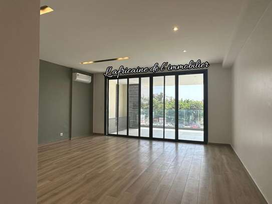 Plateau de bureau de 300 m²  à louer – Mermoz image 9