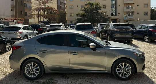 MAZDA 3 2016 image 3