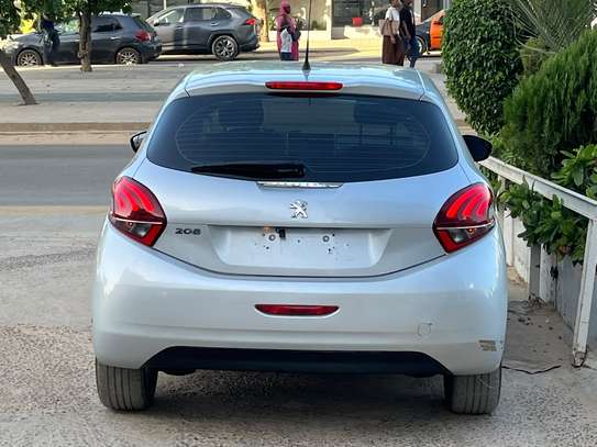 Peugeot 208 ANNEE: 2016 image 8