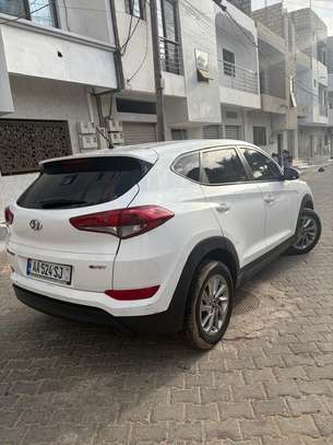 HYUNDAI TUCSON 2016 image 5
