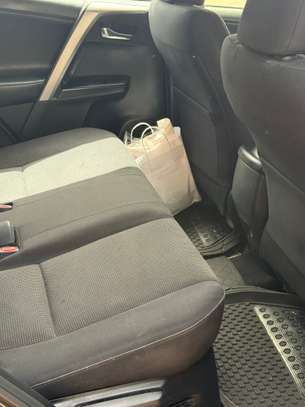 Toyota RAV 4 2017 image 11