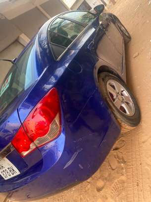 Chevrolet Cruz image 3