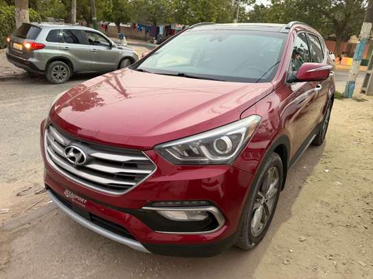 Hyundai Santafé ultimate 2018 image 3