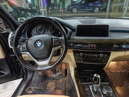 Je vend ma bmw x5 2017 7 places automatique essence image 10