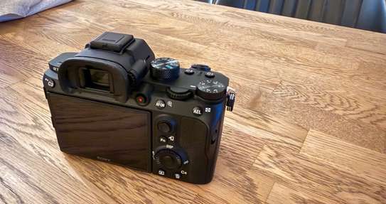 Sony a7 III image 4