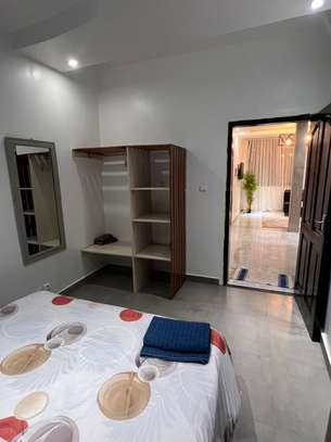 Studio Meublé sur la vdn image 7