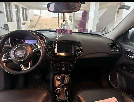 Jeep compass 2019 image 4