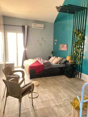 Chambre meublée à louer - quartier Grand Mbour image 6