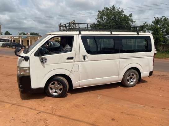 Toyota Haice 2016 image 4