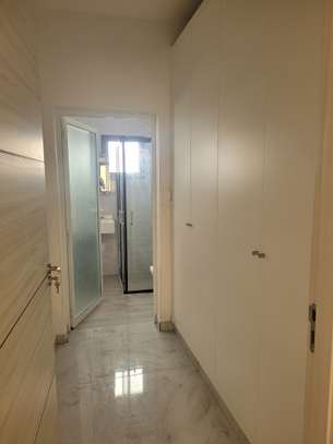 Trois chambres à louer par mois image 8