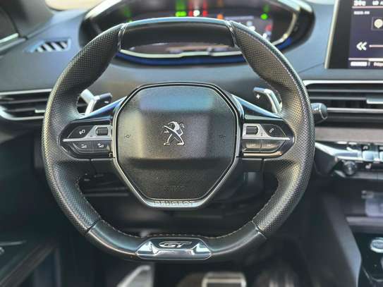 Peugeot 3008 GT 2019 image 4