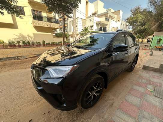 Rav4 2018 a vendre image 4
