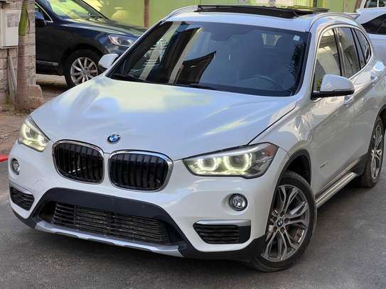 Bmw x1 image 6