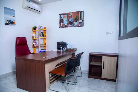 Diokotech espace professionnel flexible bureau privé image 3