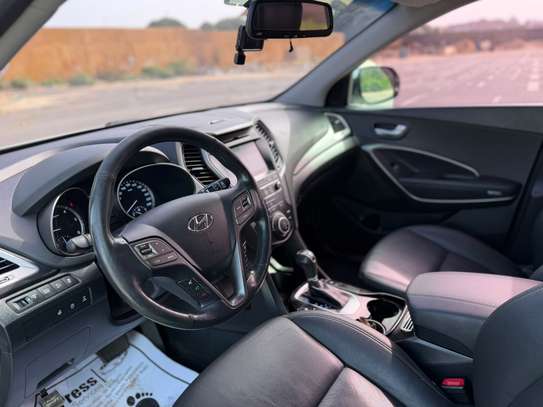 Hyundai Santafe AWD 2018 image 7