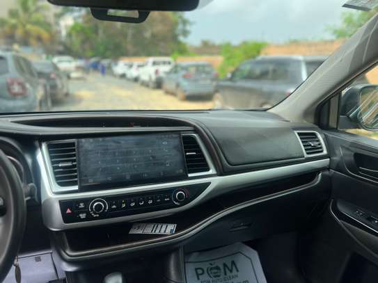 Toyota Highlander 2015 image 6