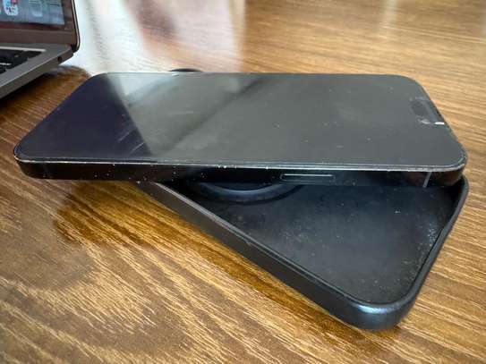 iPhone 14 Pro Max 128g à Vider image 4