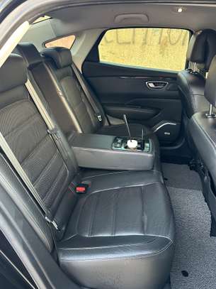 À louer Renault Sm6 essence 2.0 image 11