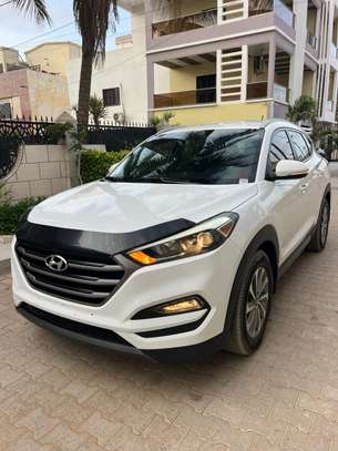 HYUNDAI TUCSON  Année : 2017 image 4