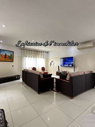 F4 Duplex à louer – Résidence Toucan, Almadies image 4
