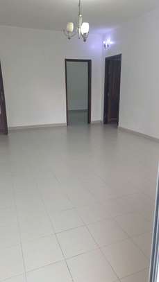 À louer, appartement, 2e étage image 3