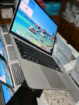 MacBook Air M1 2020 image 5