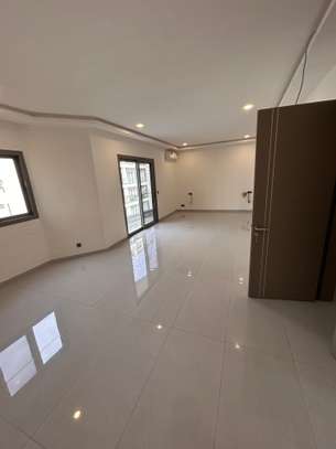 Très bel appartement F5 à louer aux almadies image 15