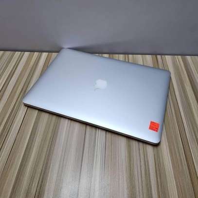 Macbook Pro Retina i7 2015 image 3