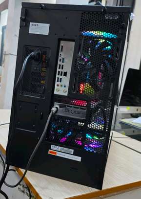 Pc gamer Rtx 5080 image 2