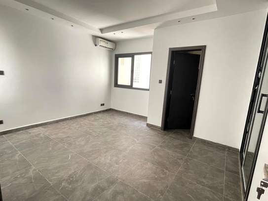 F5 en duplex aux almadies rte du meridien image 6