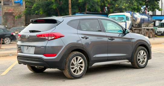 HYUNDAI TUCSON 2017 image 7