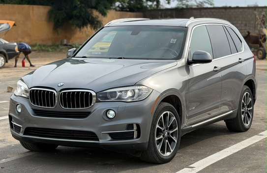 BMW X5 2017 XDRIVE 7 place image 2