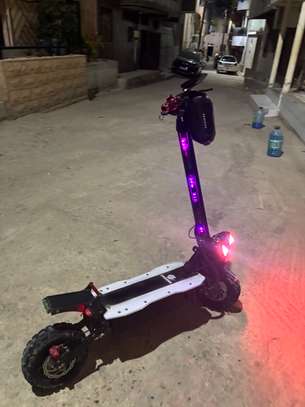 Trottinette électrique Chenxian 85 km/h 40km autonomie image 3