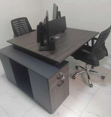 Station bureau 2 places 1m40 et 4 places 2m40 image 2